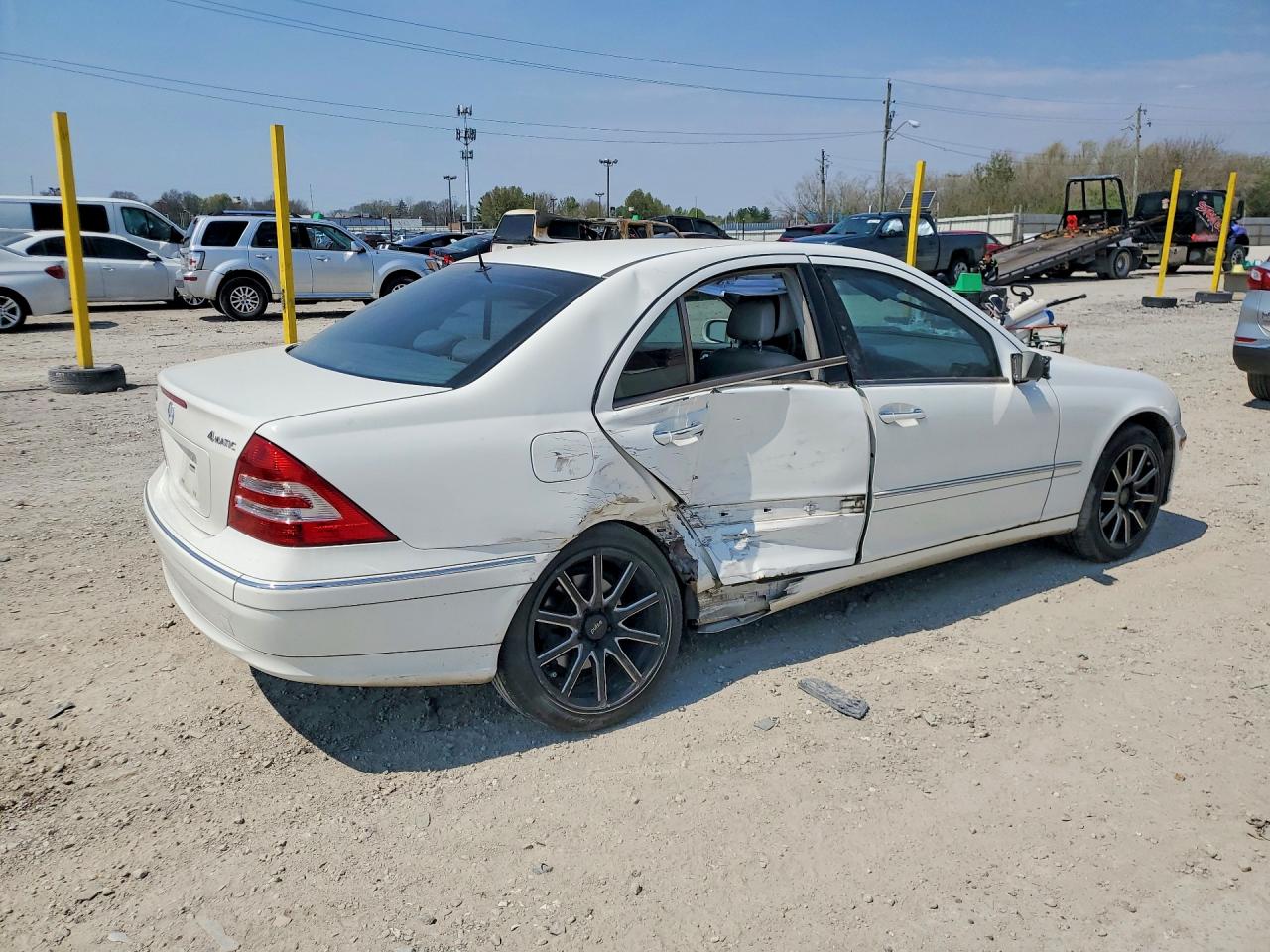 MERCEDES-BENZ C 2006 — 4