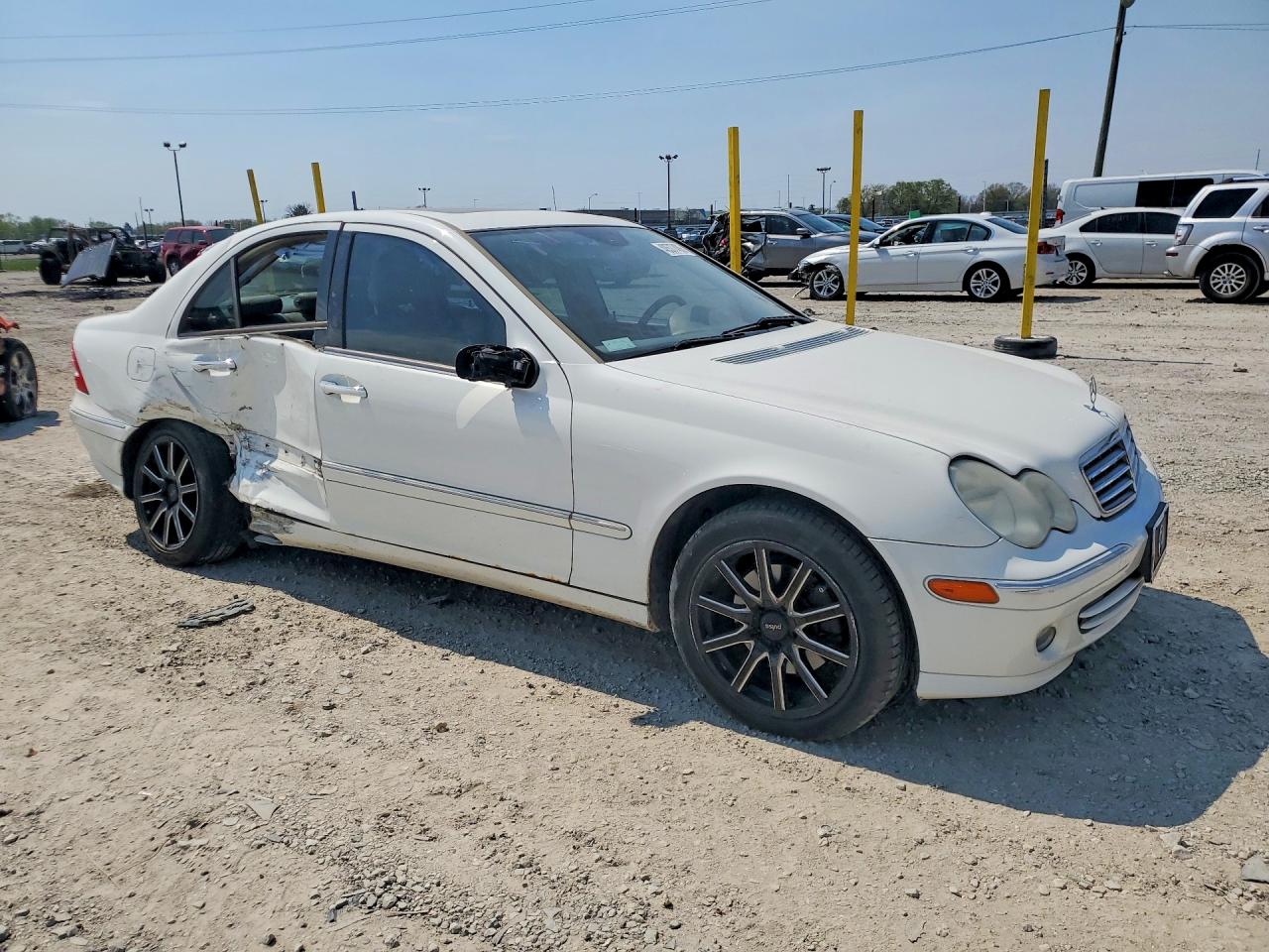 MERCEDES-BENZ C 2006 — 5