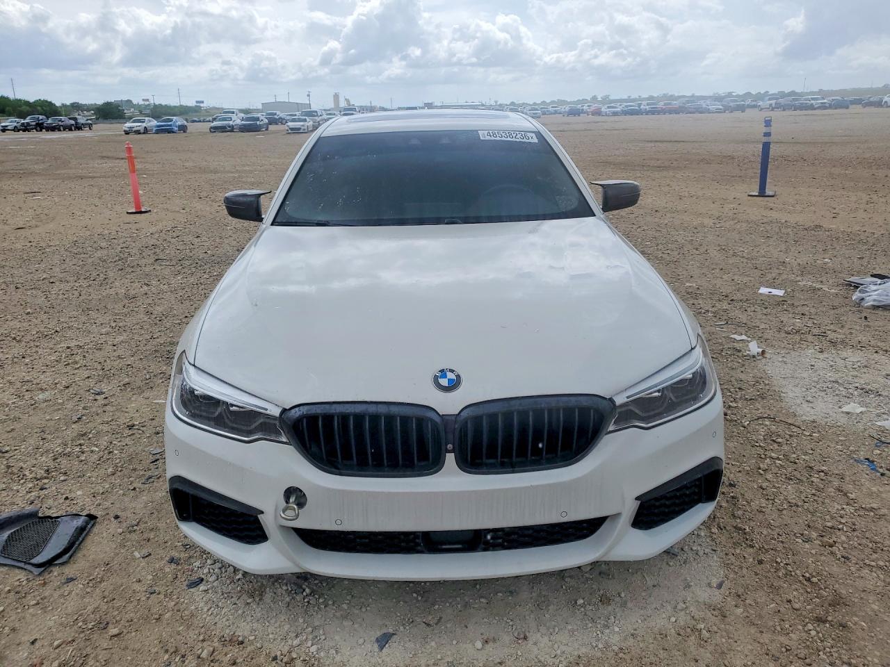 BMW M550XI 2020 — 6