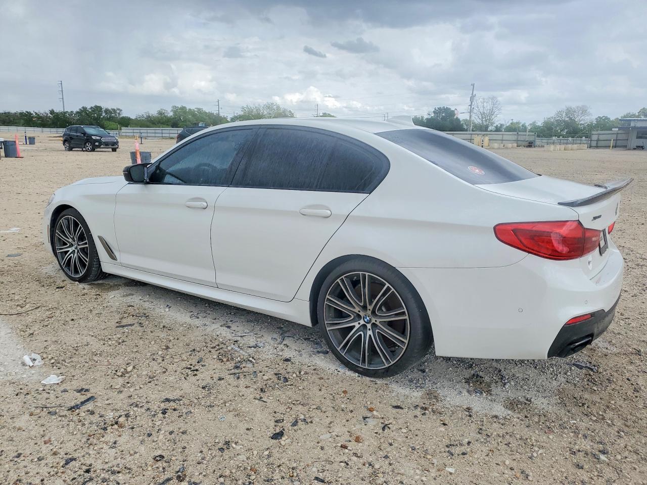 BMW M550XI 2020 — 3