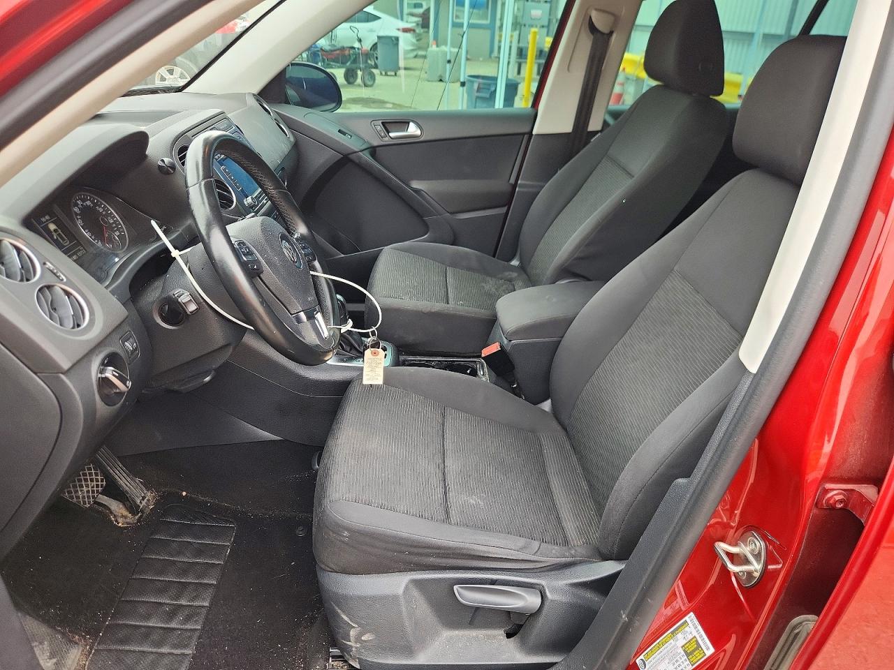 VOLKSWAGEN TIGUAN 2015 — 8
