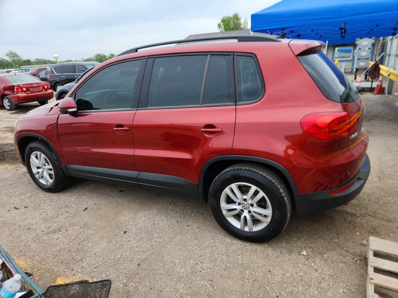 VOLKSWAGEN TIGUAN 2015 — 3