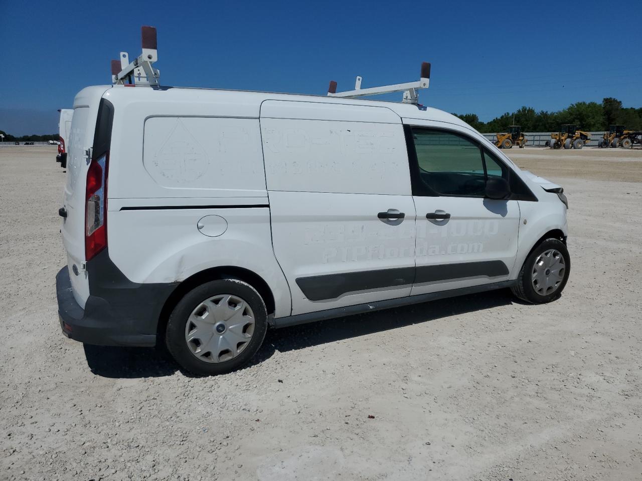 FORD TRANSIT CONNECT 2017 — 4