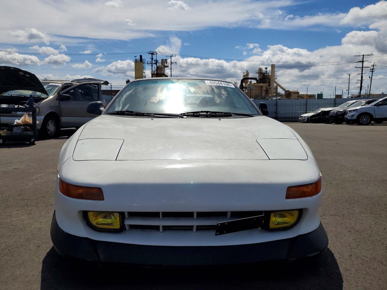 TOYOTA MR2 1993 — 6