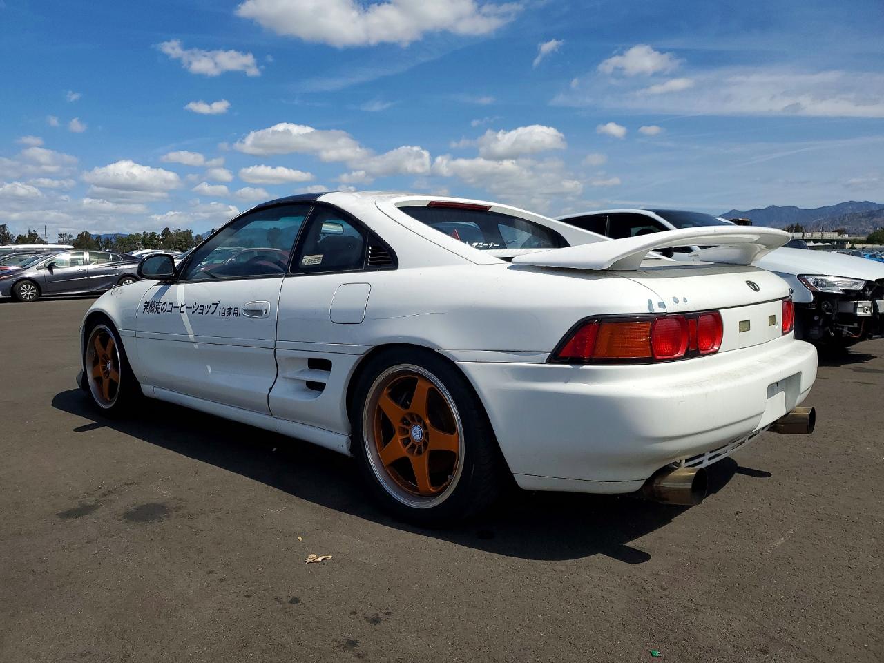 TOYOTA MR2 1993 — 3
