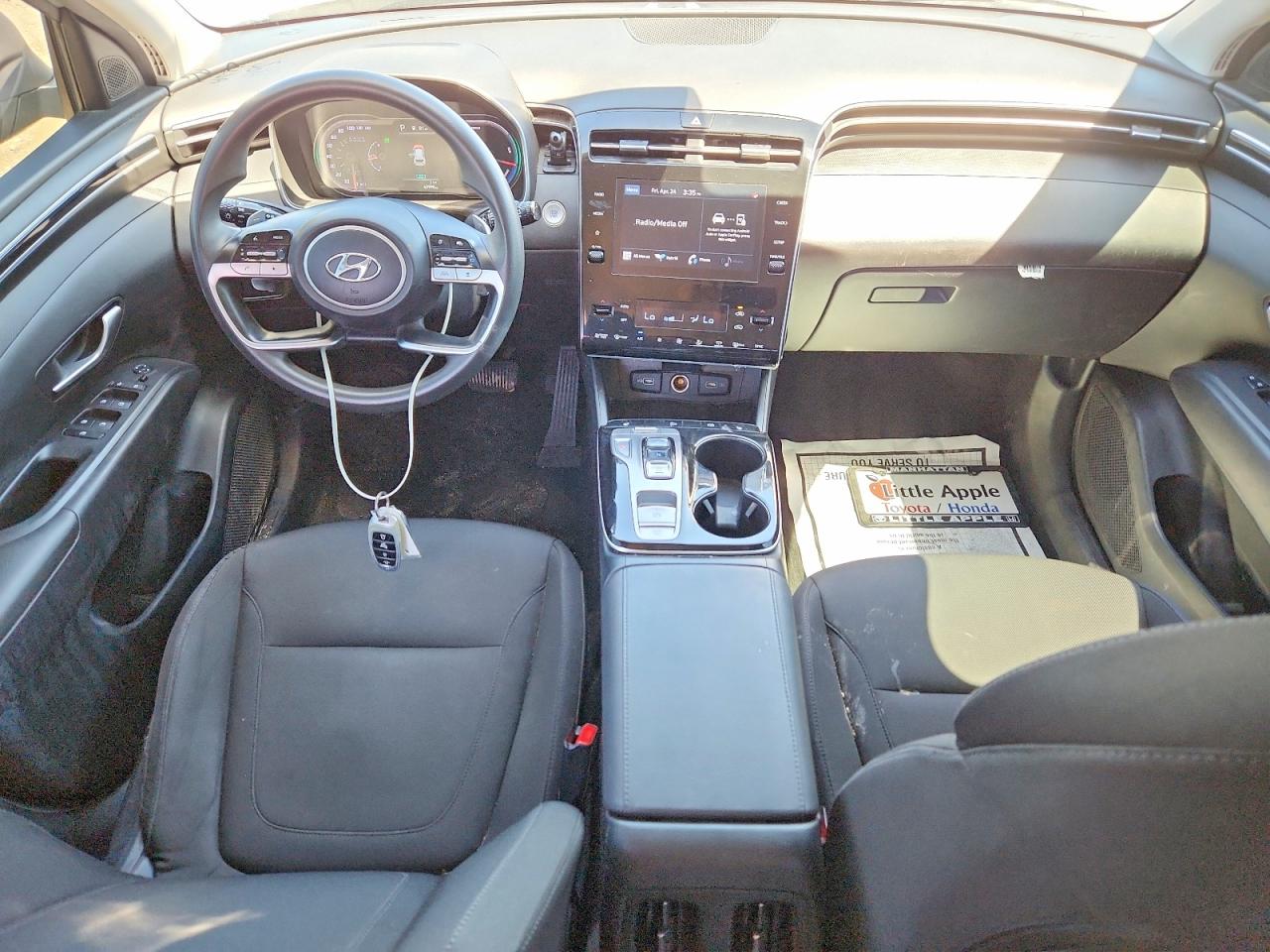 HYUNDAI TUCSON 2022 — 9