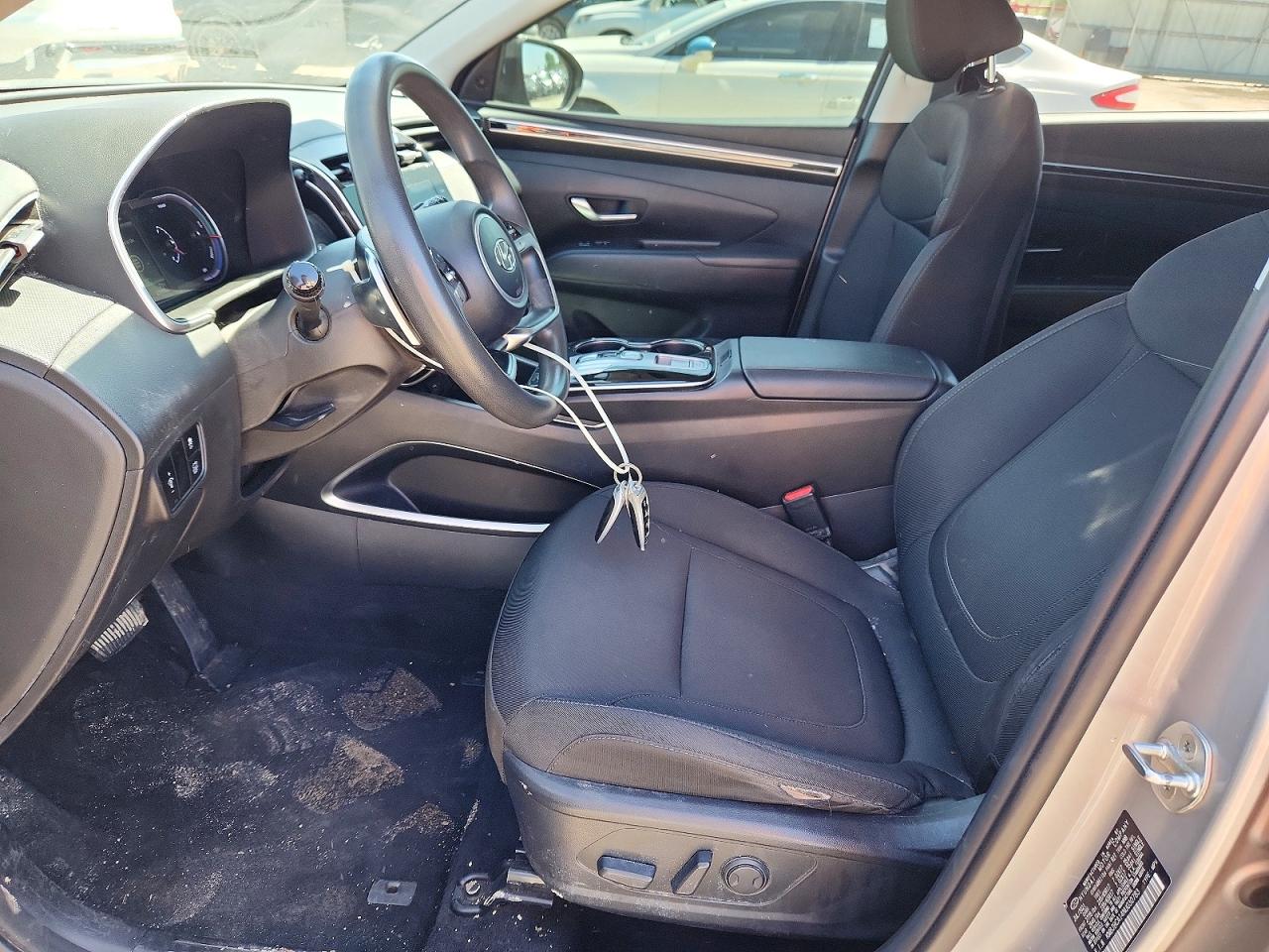 HYUNDAI TUCSON 2022 — 8