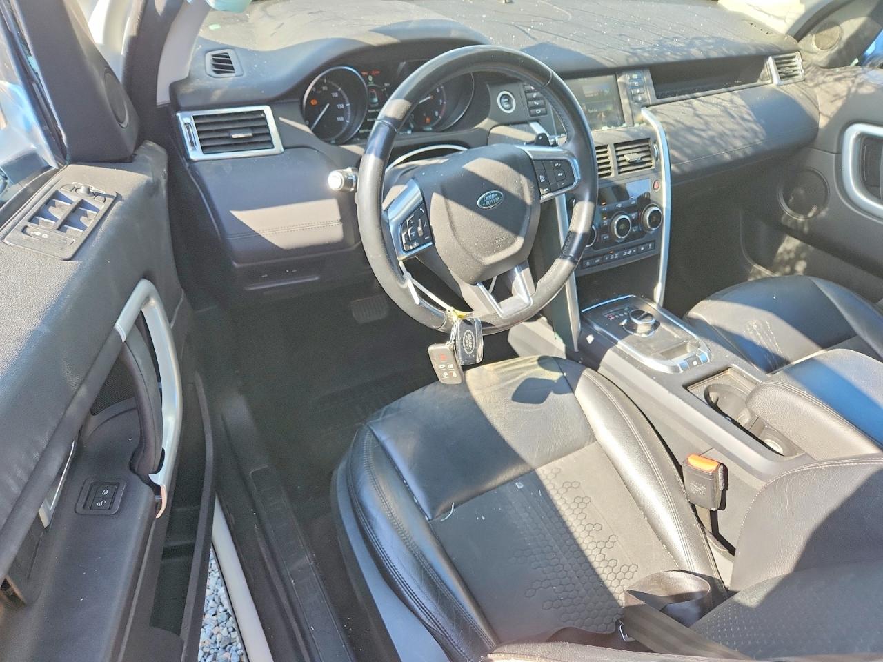 LAND ROVER DISCOVERY SPORT 2018 — 9