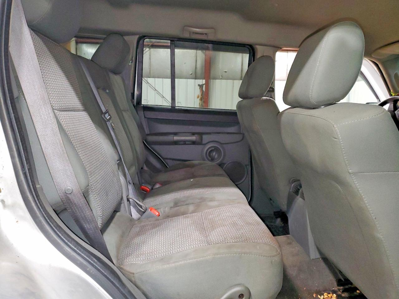 JEEP COMMANDER 2007 — 12