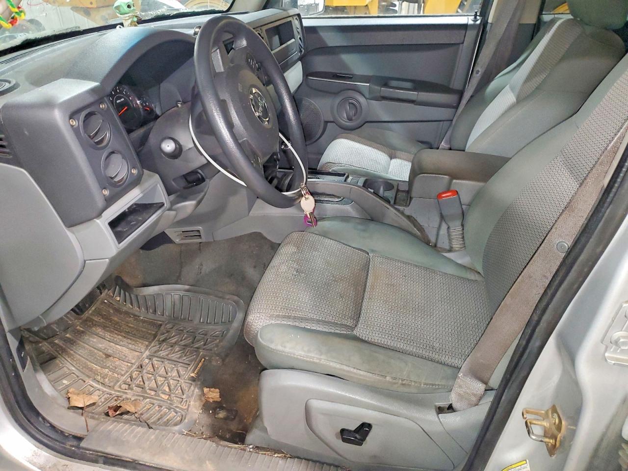 JEEP COMMANDER 2007 — 8