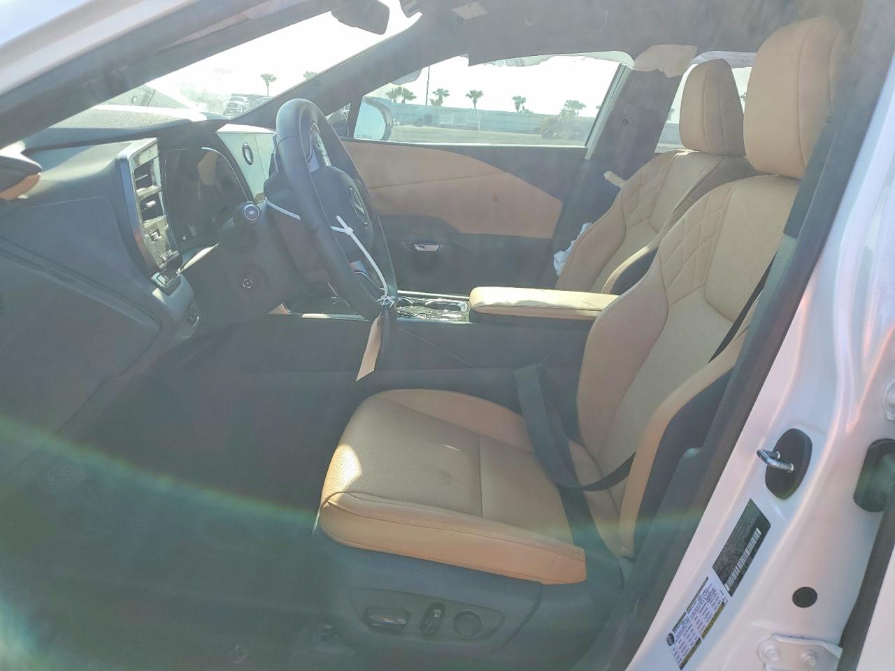 LEXUS RX 2025 — 8
