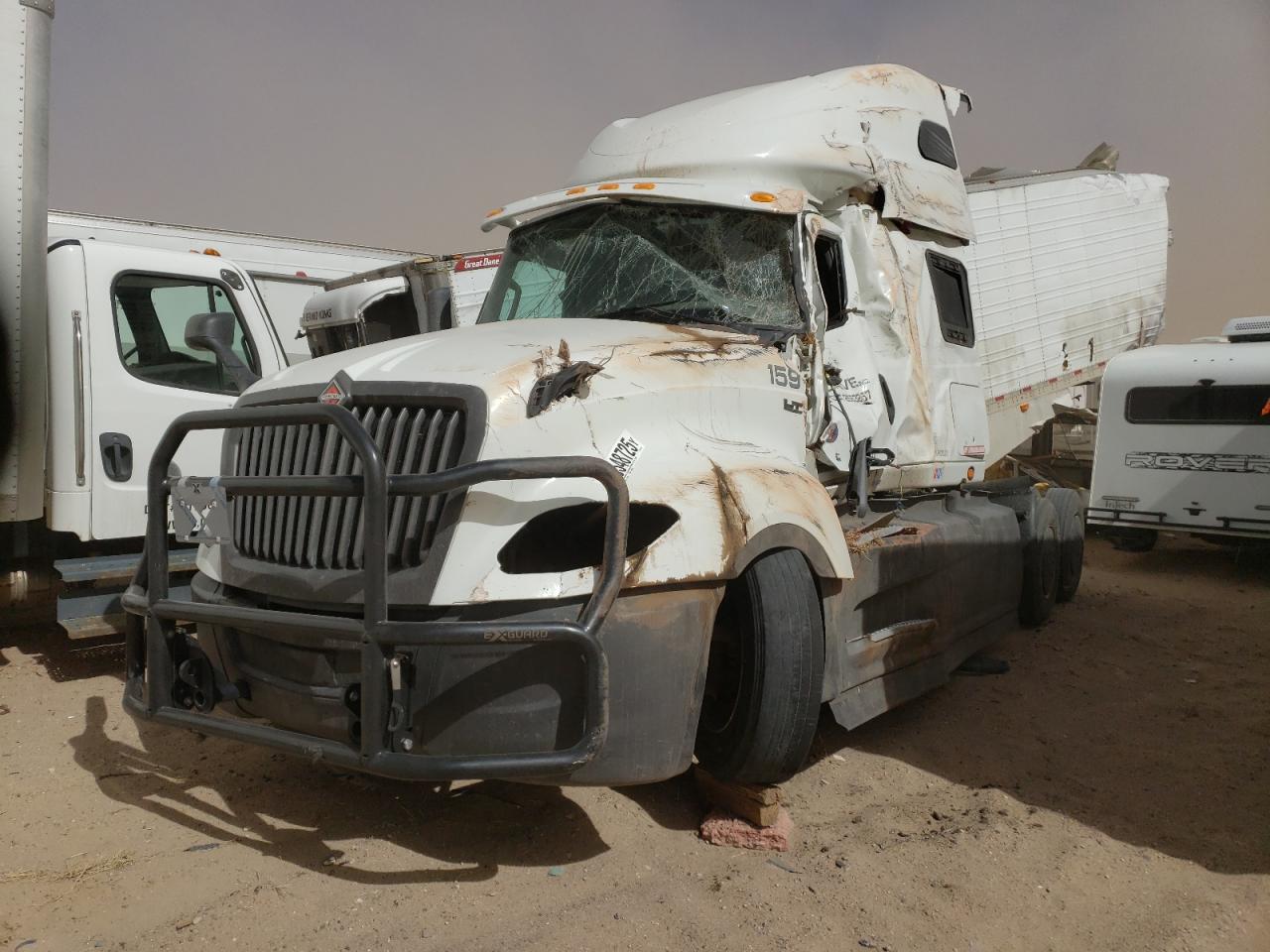 INTERNATIONAL LT625 2024 — 3