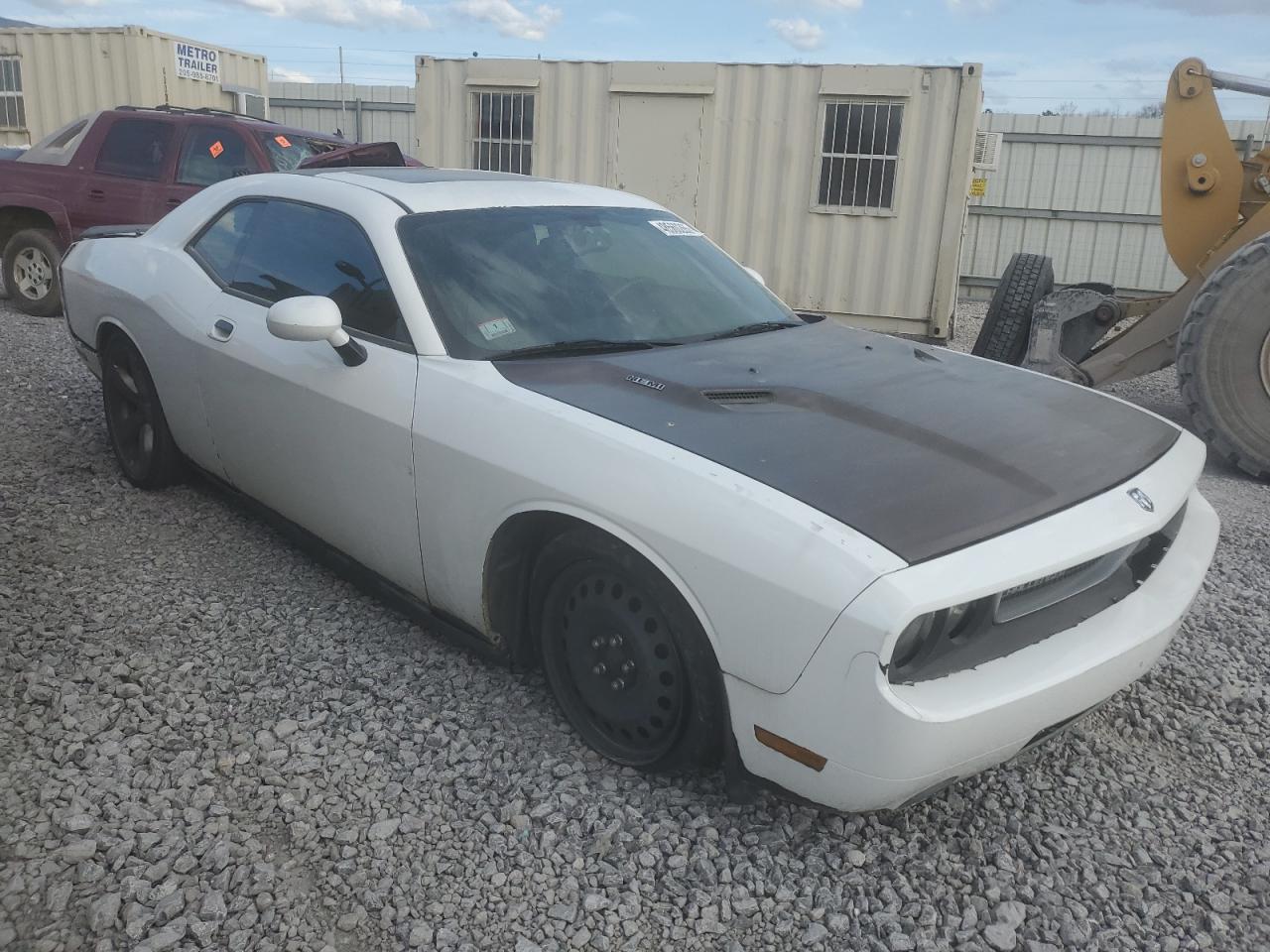 DODGE CHALLENGER 2010 — 5