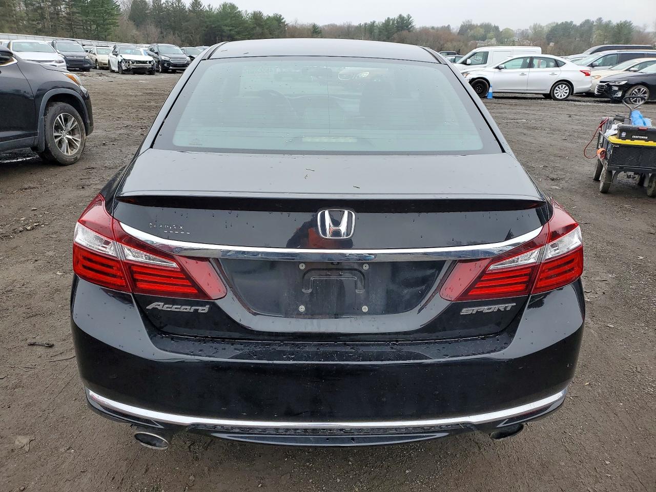 HONDA ACCORD 2017 — 7