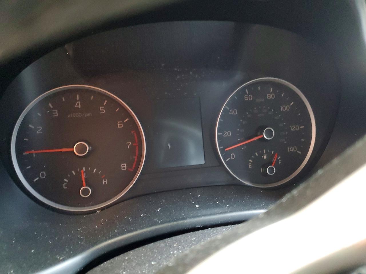 KIA RIO 2018 — 10