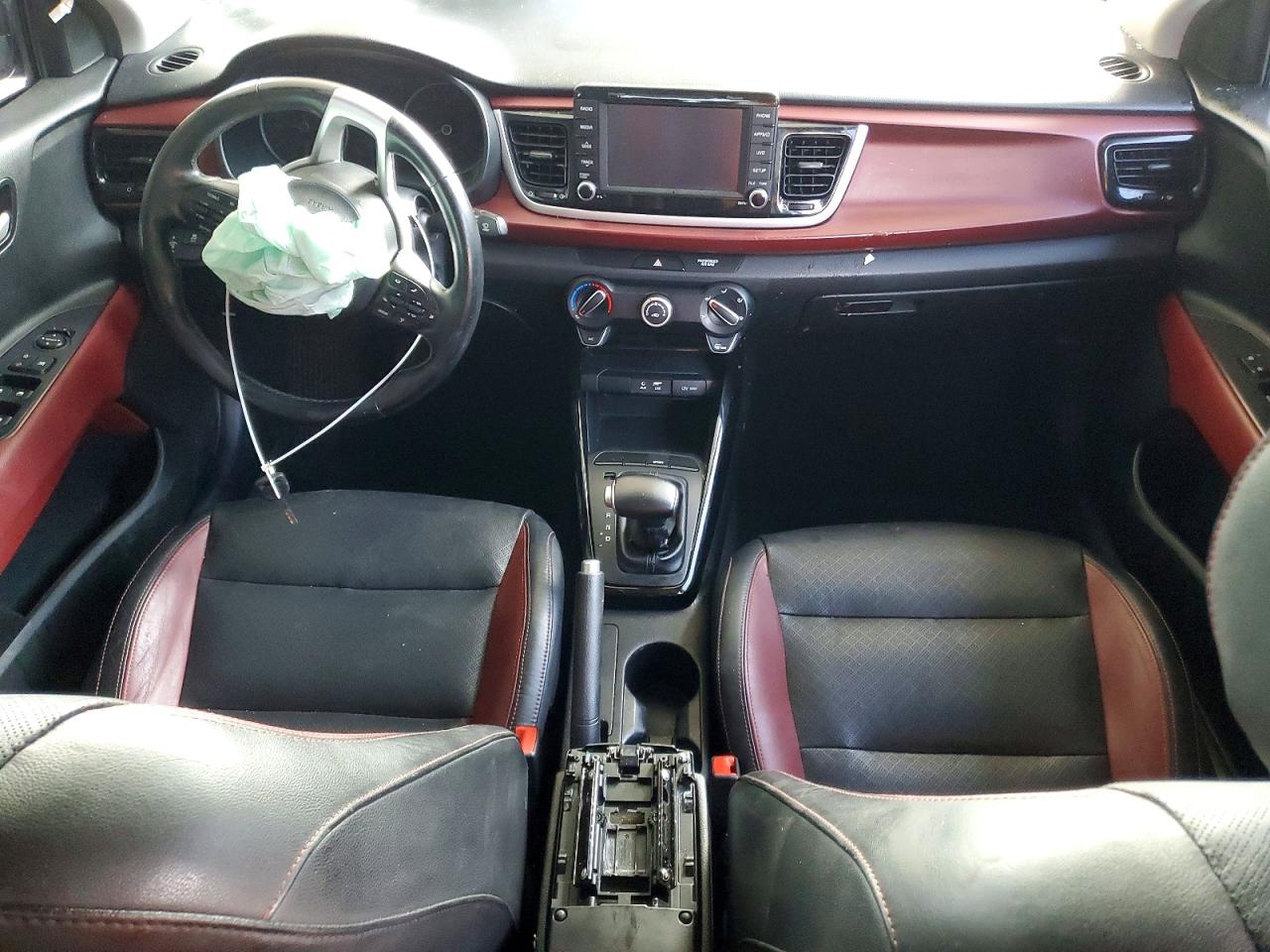 KIA RIO 2018 — 9