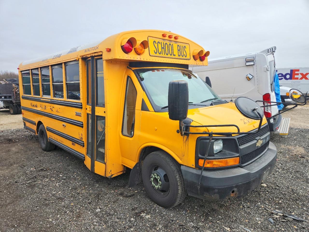 2012 THOMAS MINOTOUR G3500