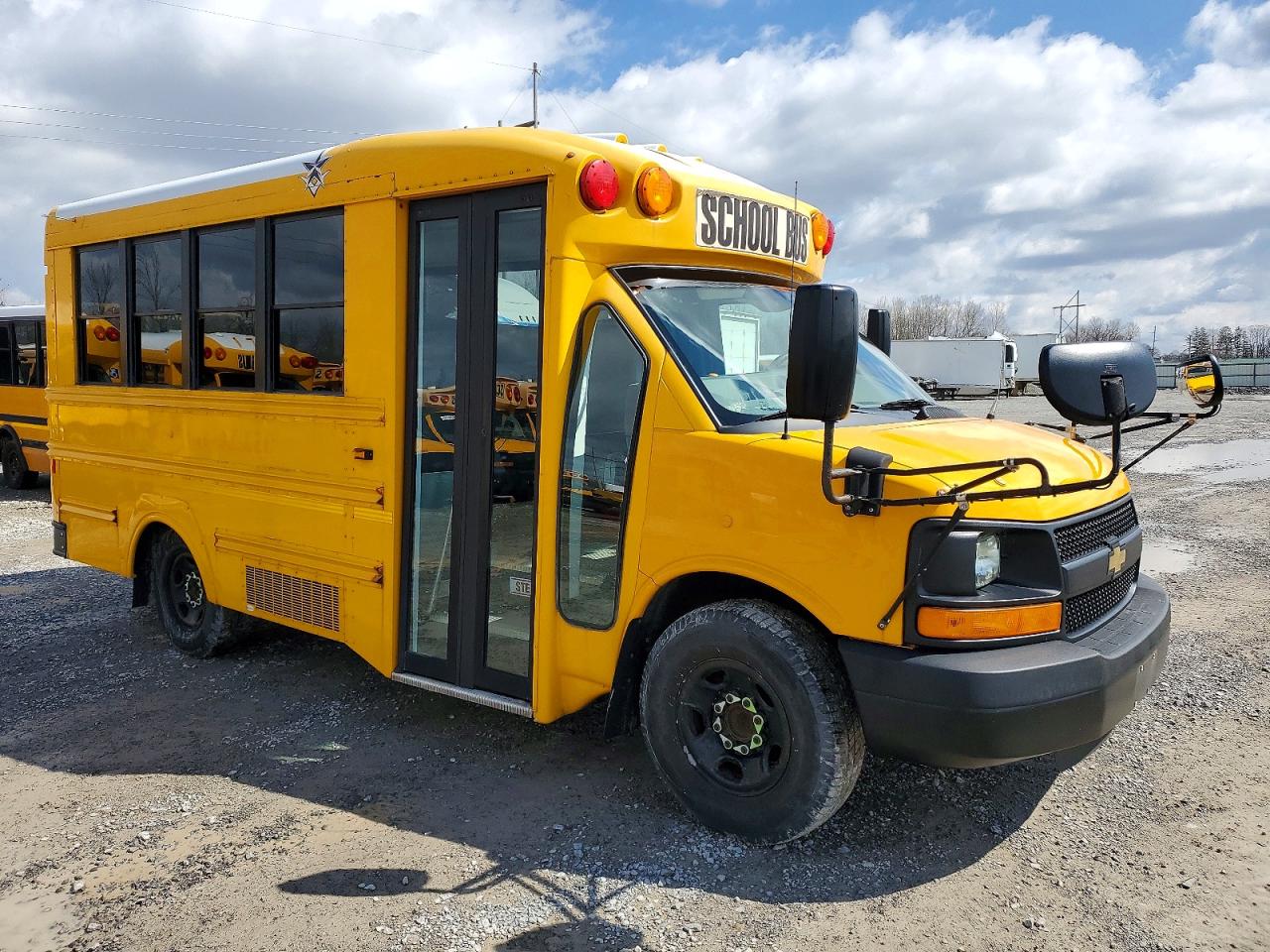 2015 CHEVROLET MICRO BIRD G3500