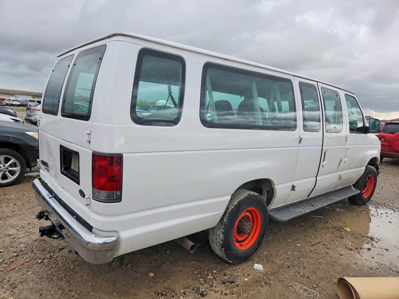 FORD ECONOLINE 2006 — 4