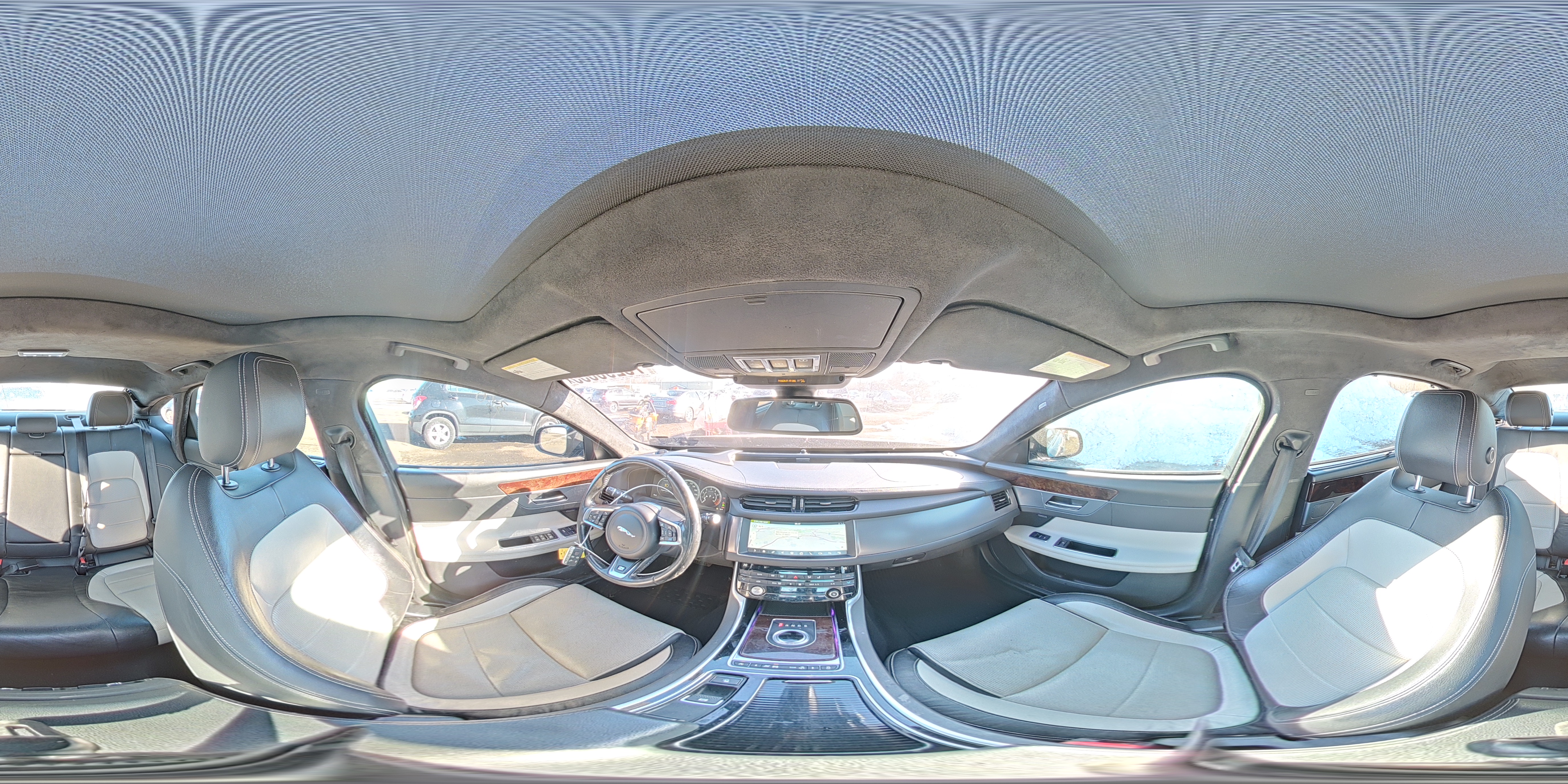 JAGUAR XF 2017 — 15