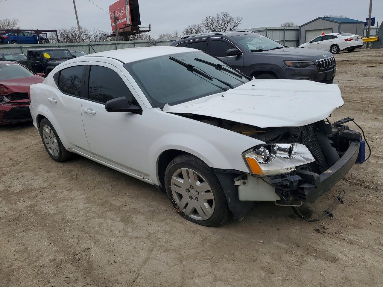 2013 DODGE AVENGER SE