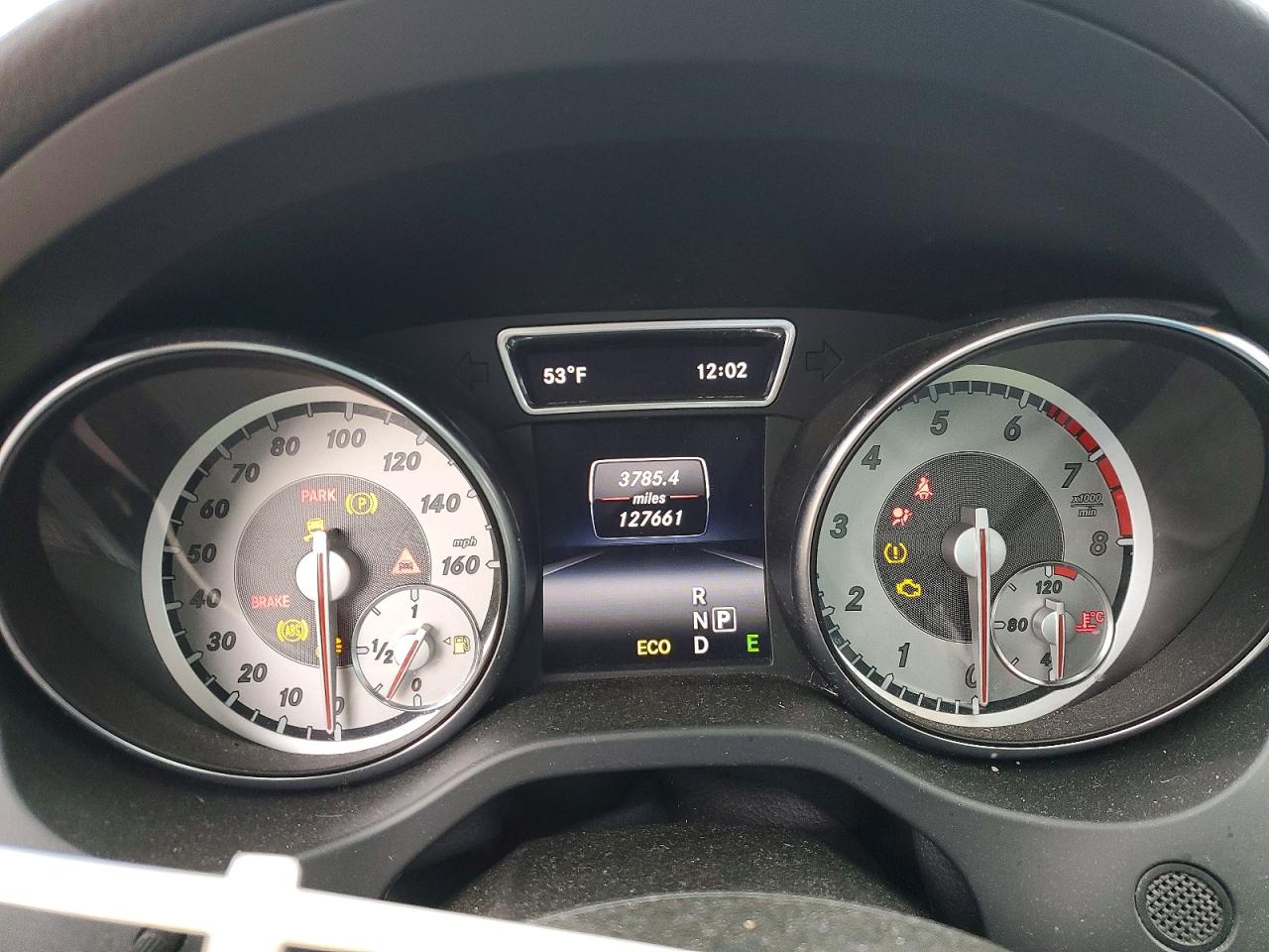 MERCEDES-BENZ CLA 2014 — 10