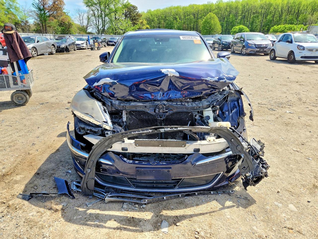HYUNDAI GENESIS 2011 — 6