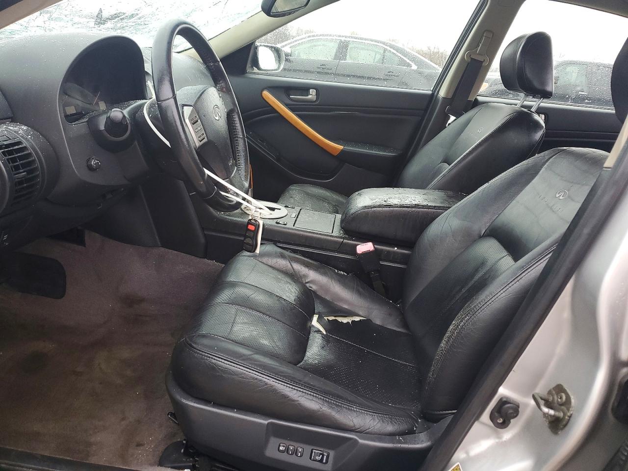 INFINITI G35 2004 — 8