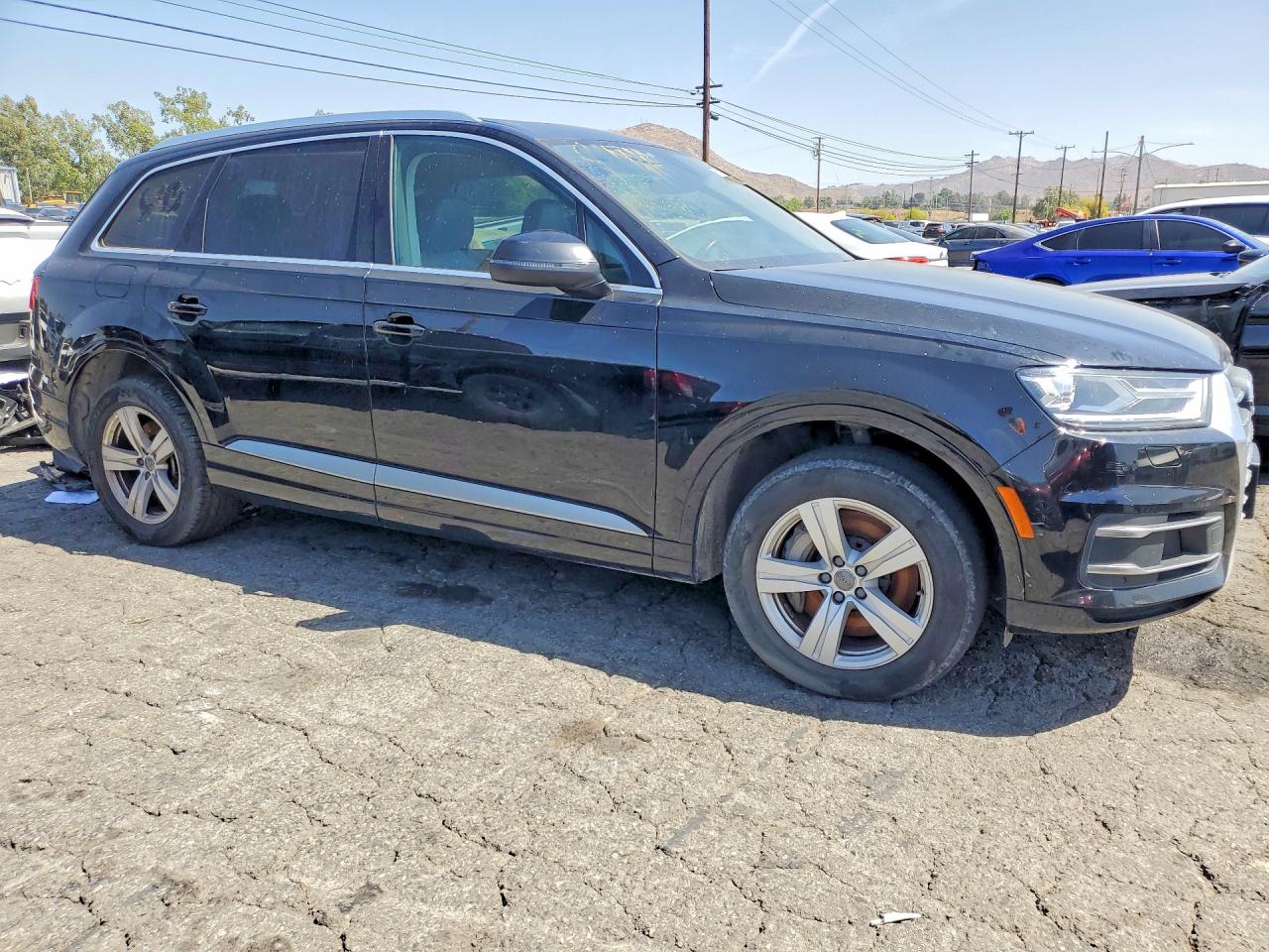 AUDI Q7 2019 — 5