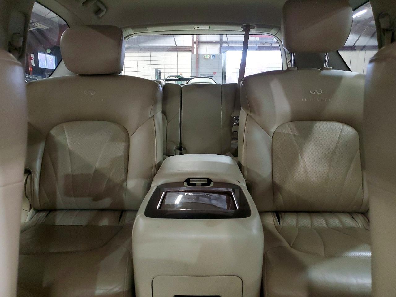 INFINITI QX56 2011 — 11