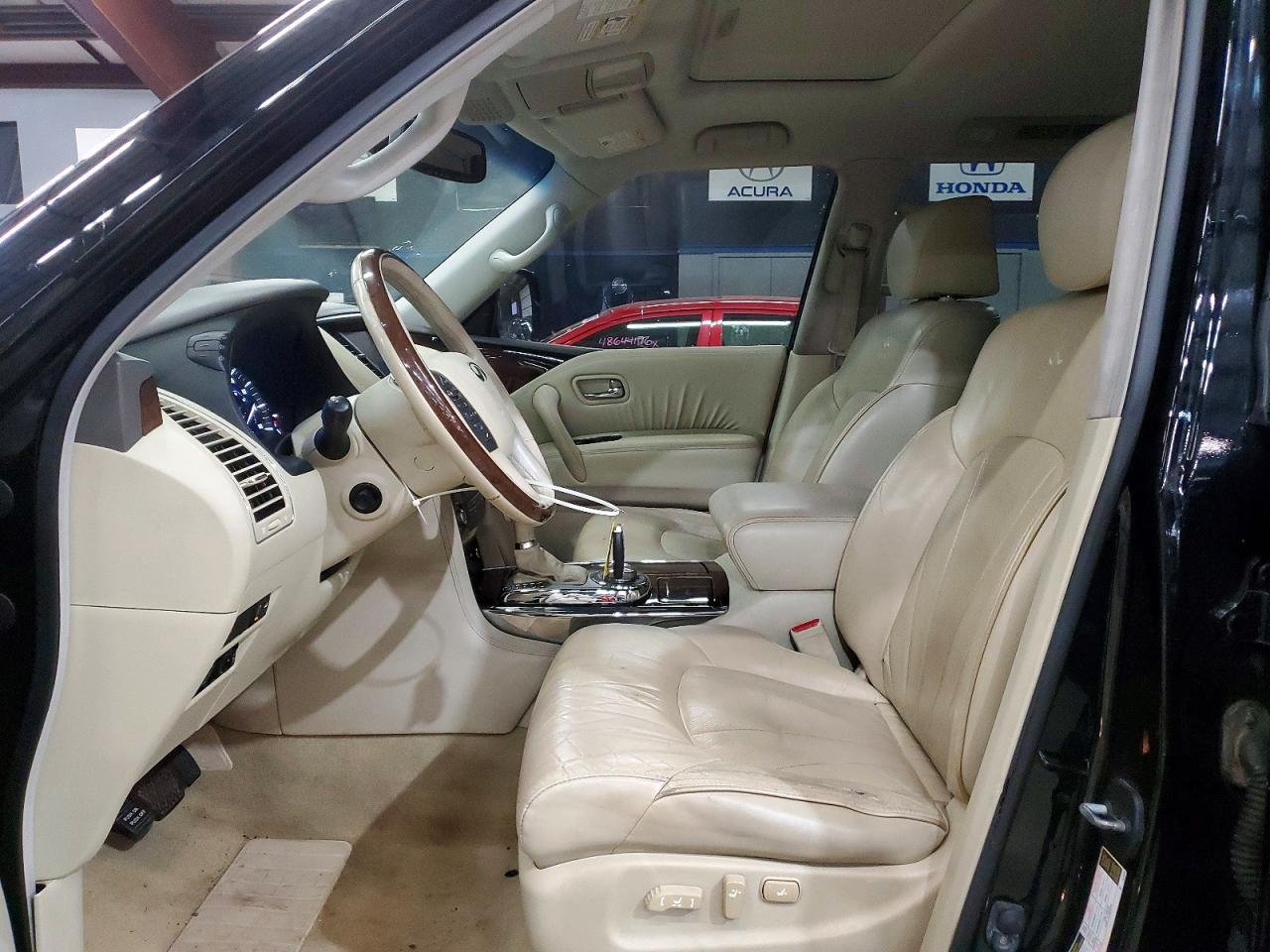 INFINITI QX56 2011 — 8