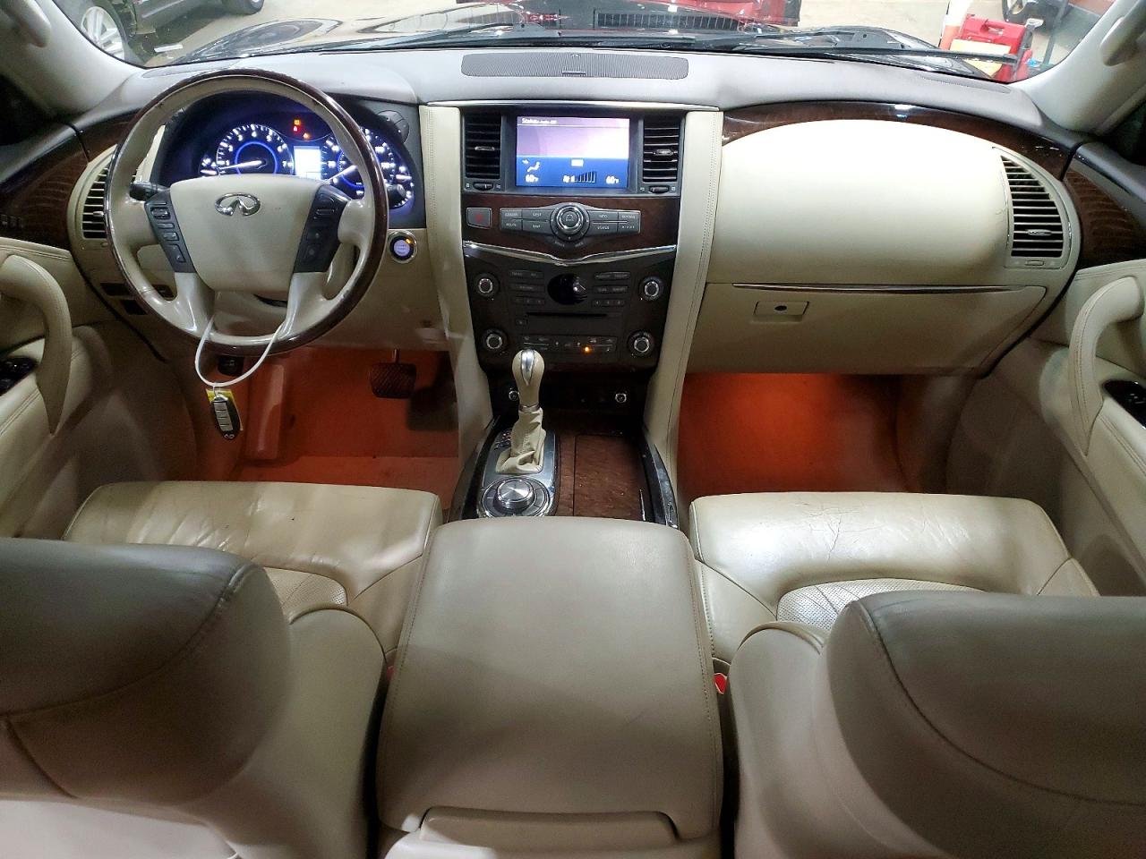 INFINITI QX56 2011 — 9