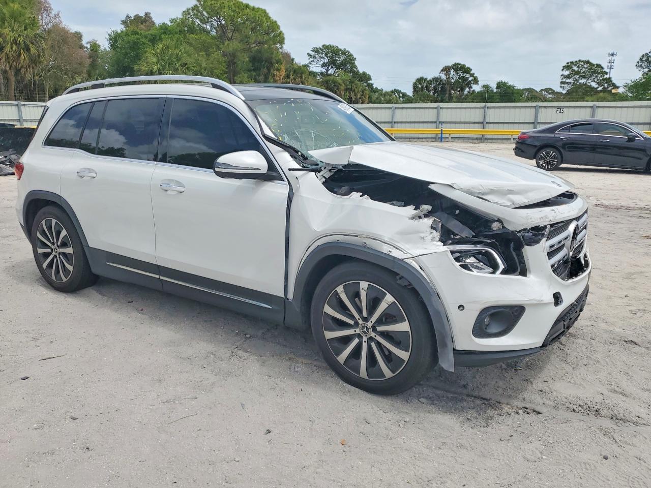 MERCEDES-BENZ GLB 2020 — 5