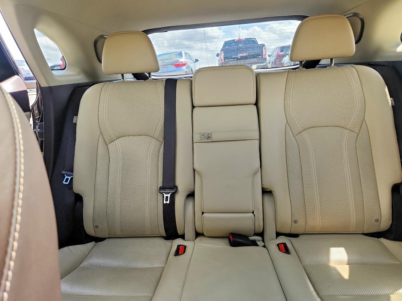 LEXUS RX 350 2019 — 11