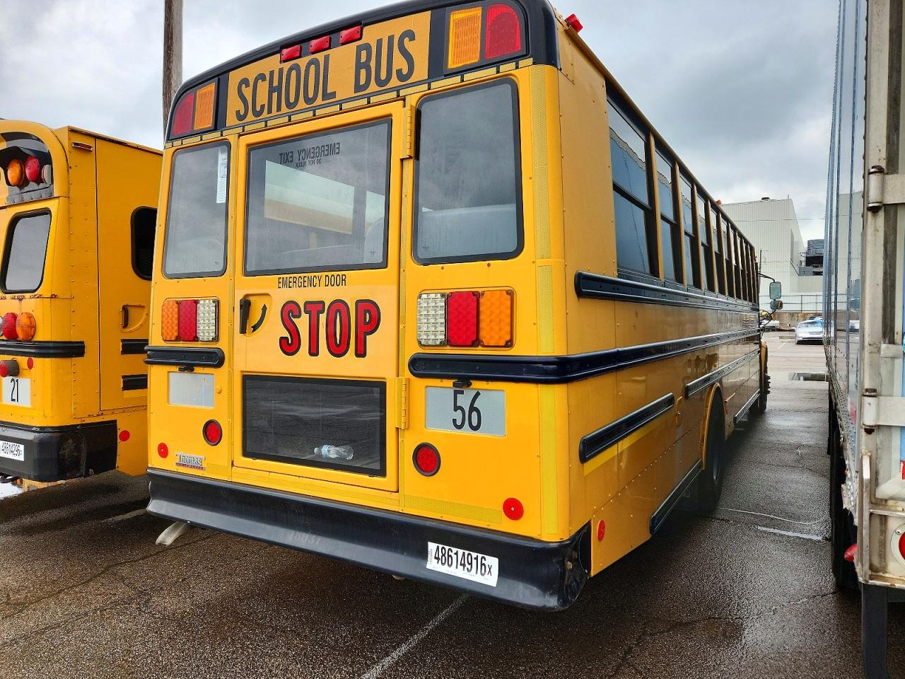 2010 THOMAS SAF-T-LINER C2