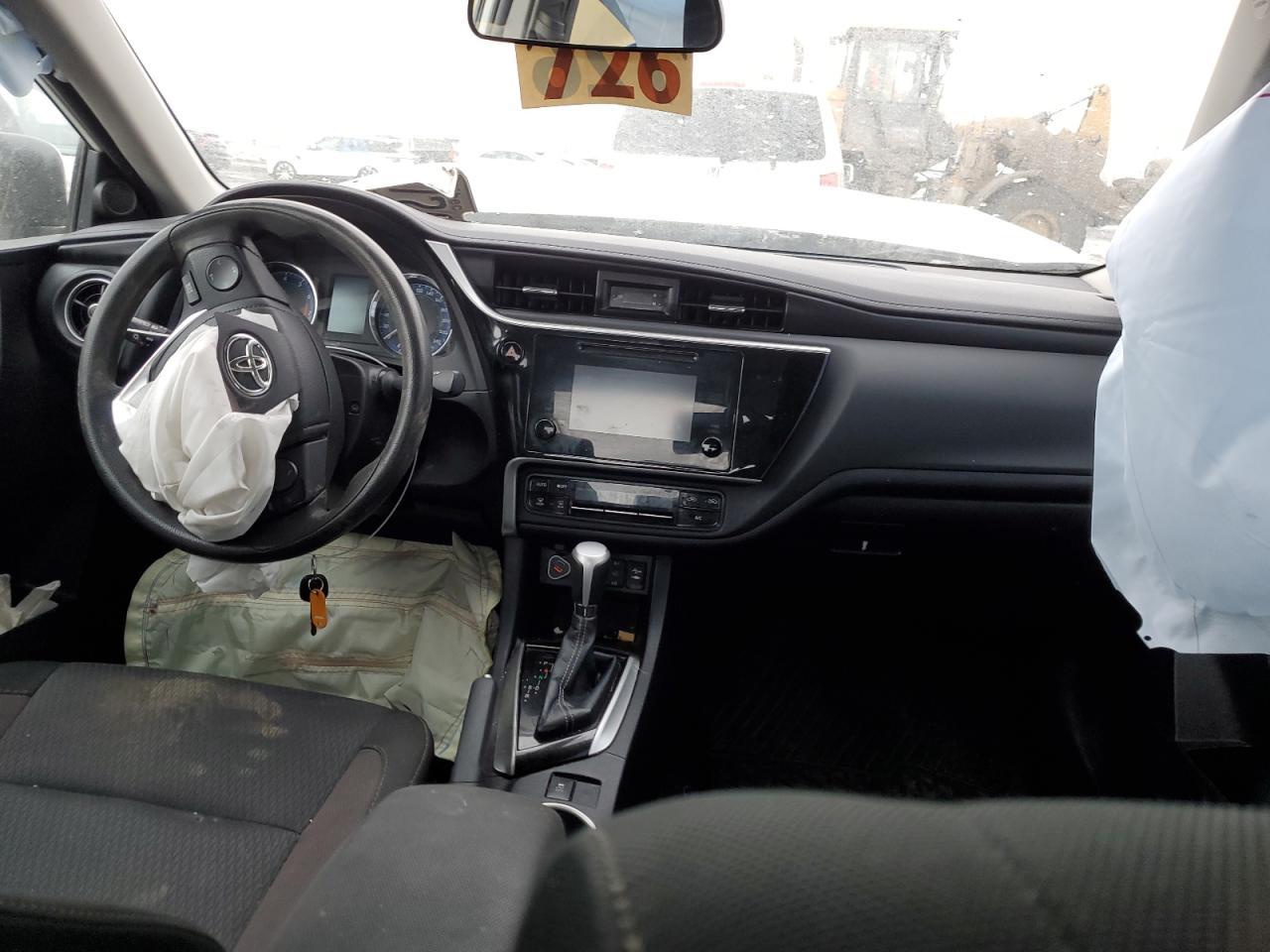 TOYOTA COROLLA 2018 — 9