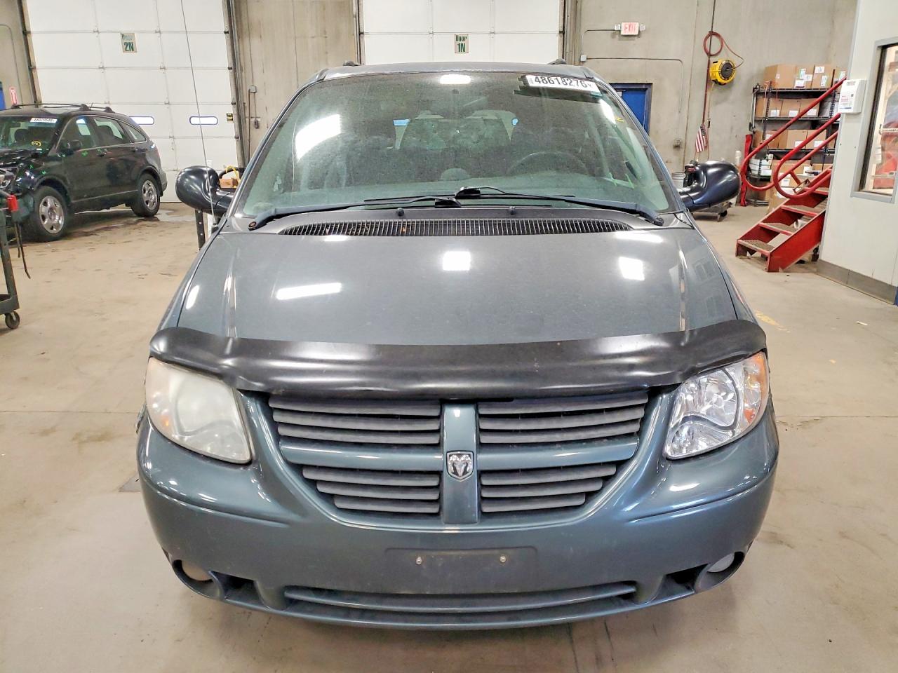 DODGE GRAND CARAVAN 2005 — 6
