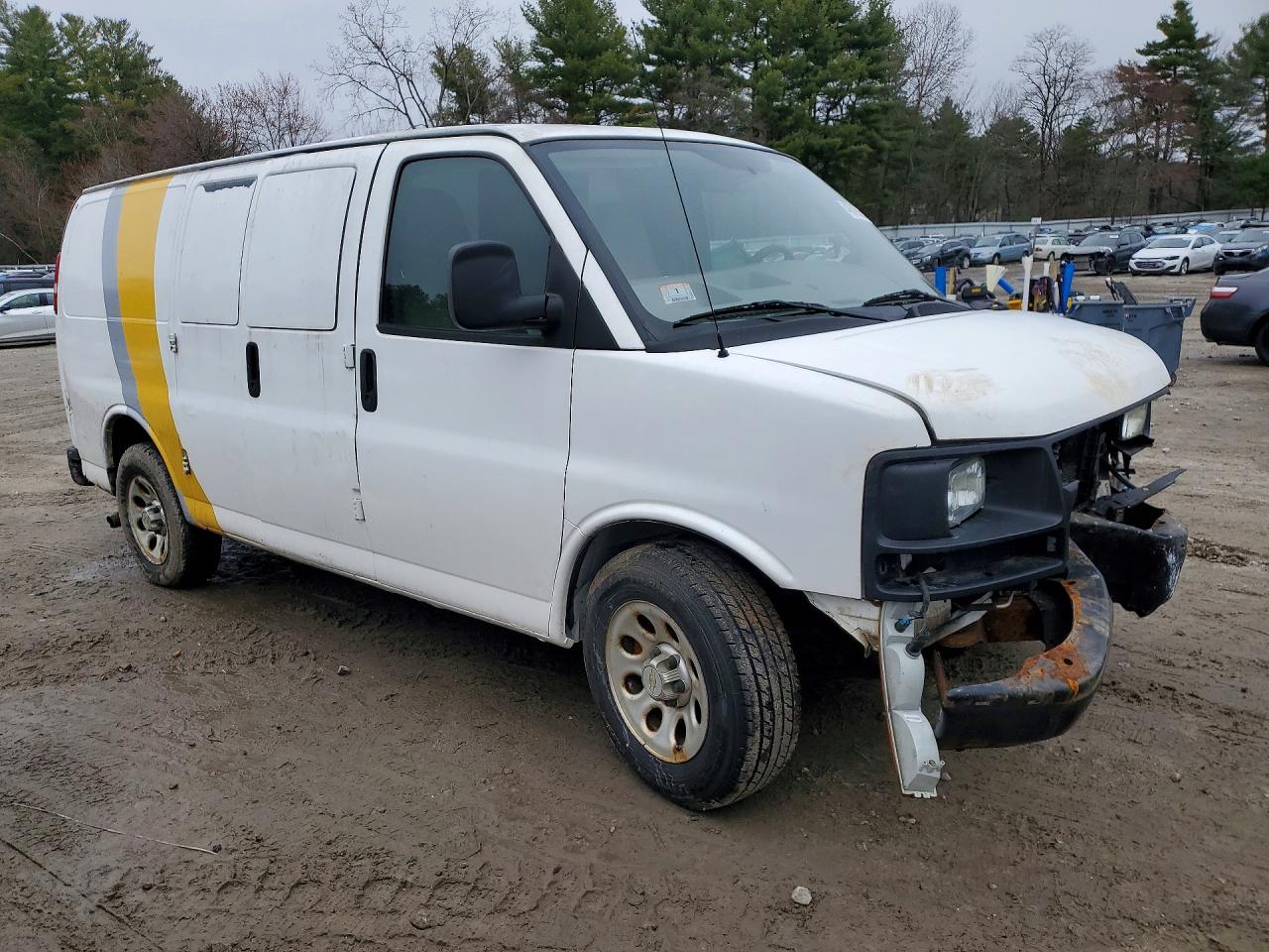 CHEVROLET EXPRESS G1500 2011 — 5