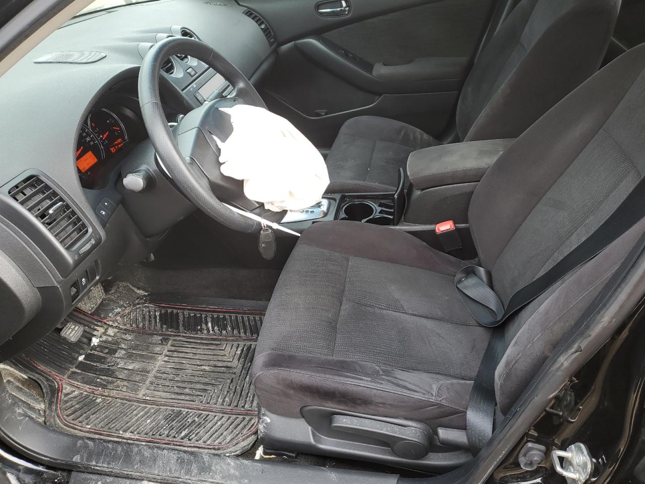 NISSAN ALTIMA 2011 — 8
