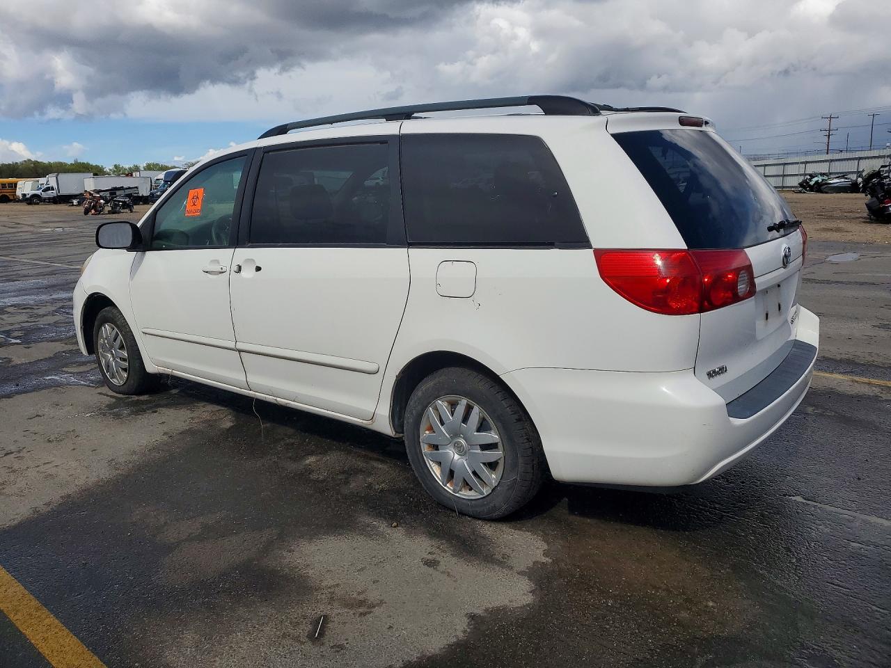 TOYOTA SIENNA 2006 — 3