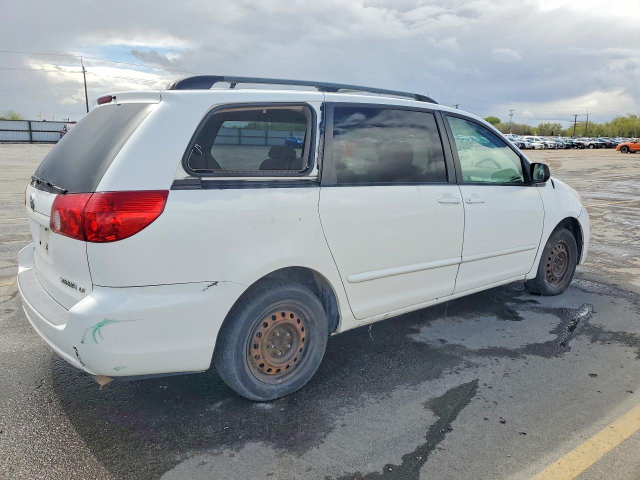 TOYOTA SIENNA 2006 — 4