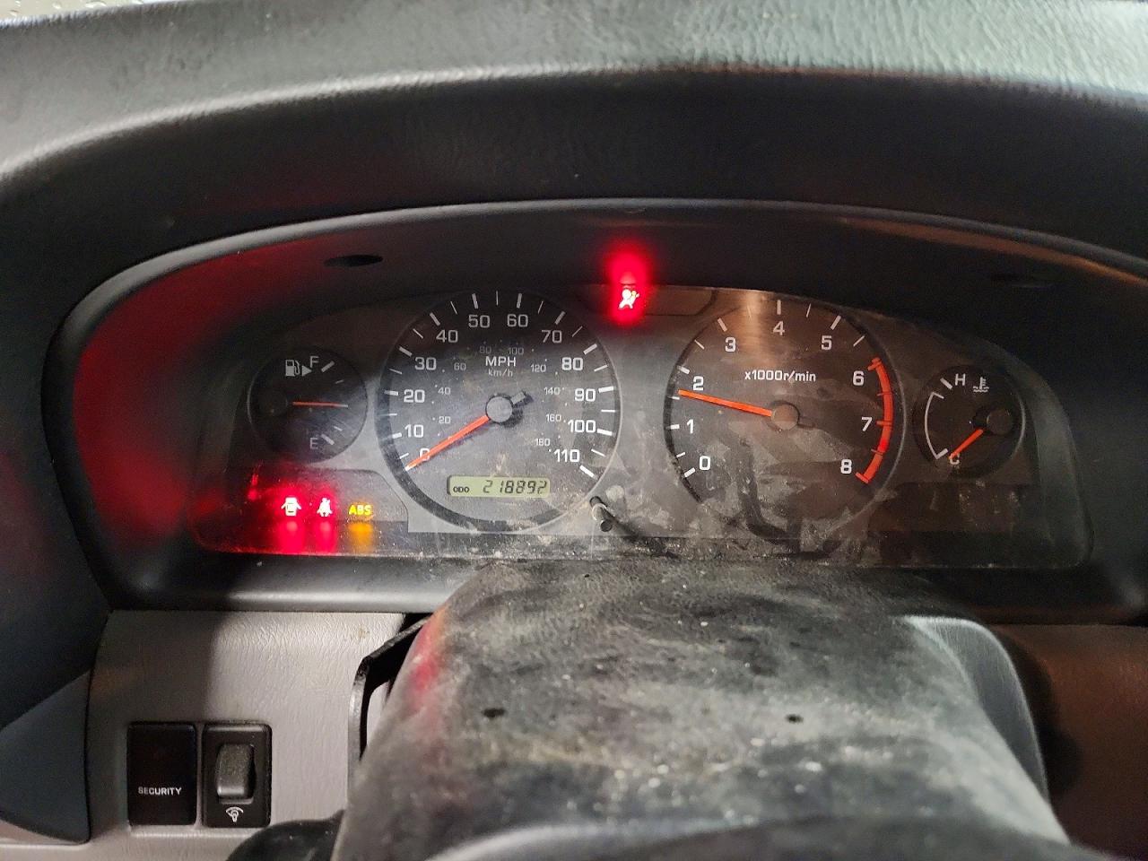 NISSAN XTERRA 2001 — 10
