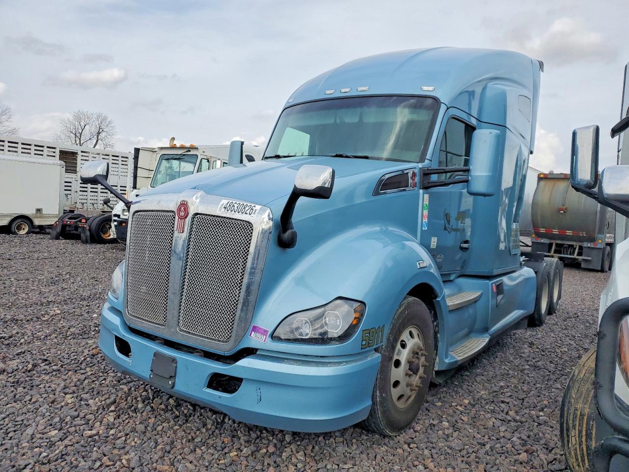 KENWORTH CONSTRUCTION 2020 — 3