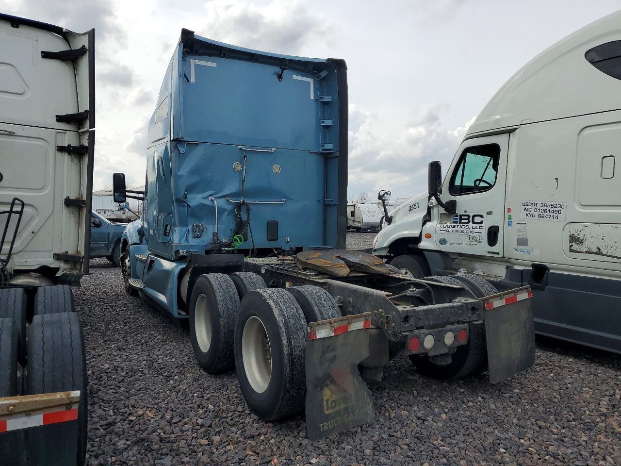 KENWORTH CONSTRUCTION 2020 — 4