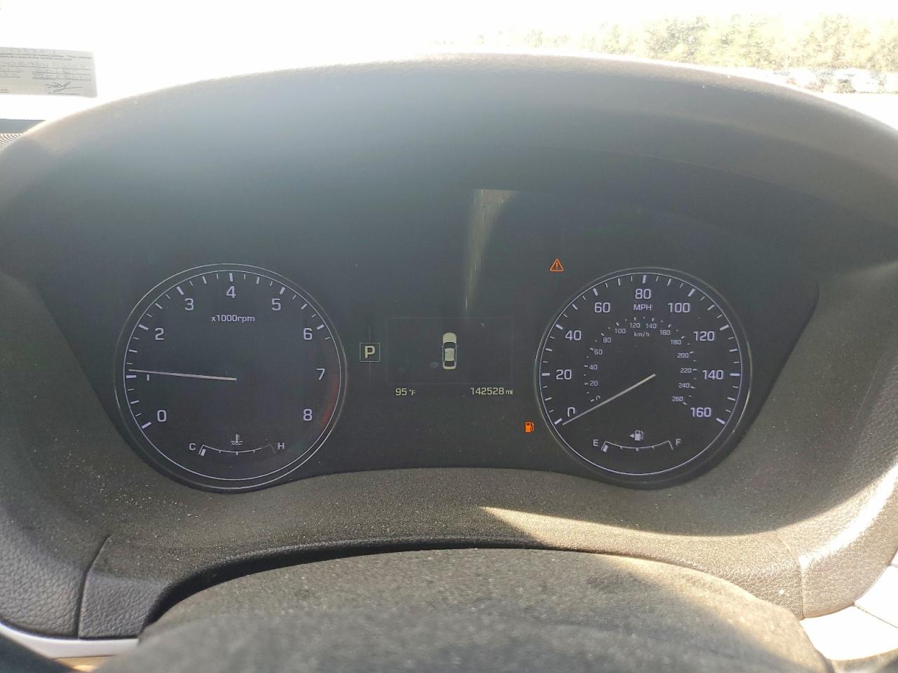 HYUNDAI GENESIS 2016 — 10