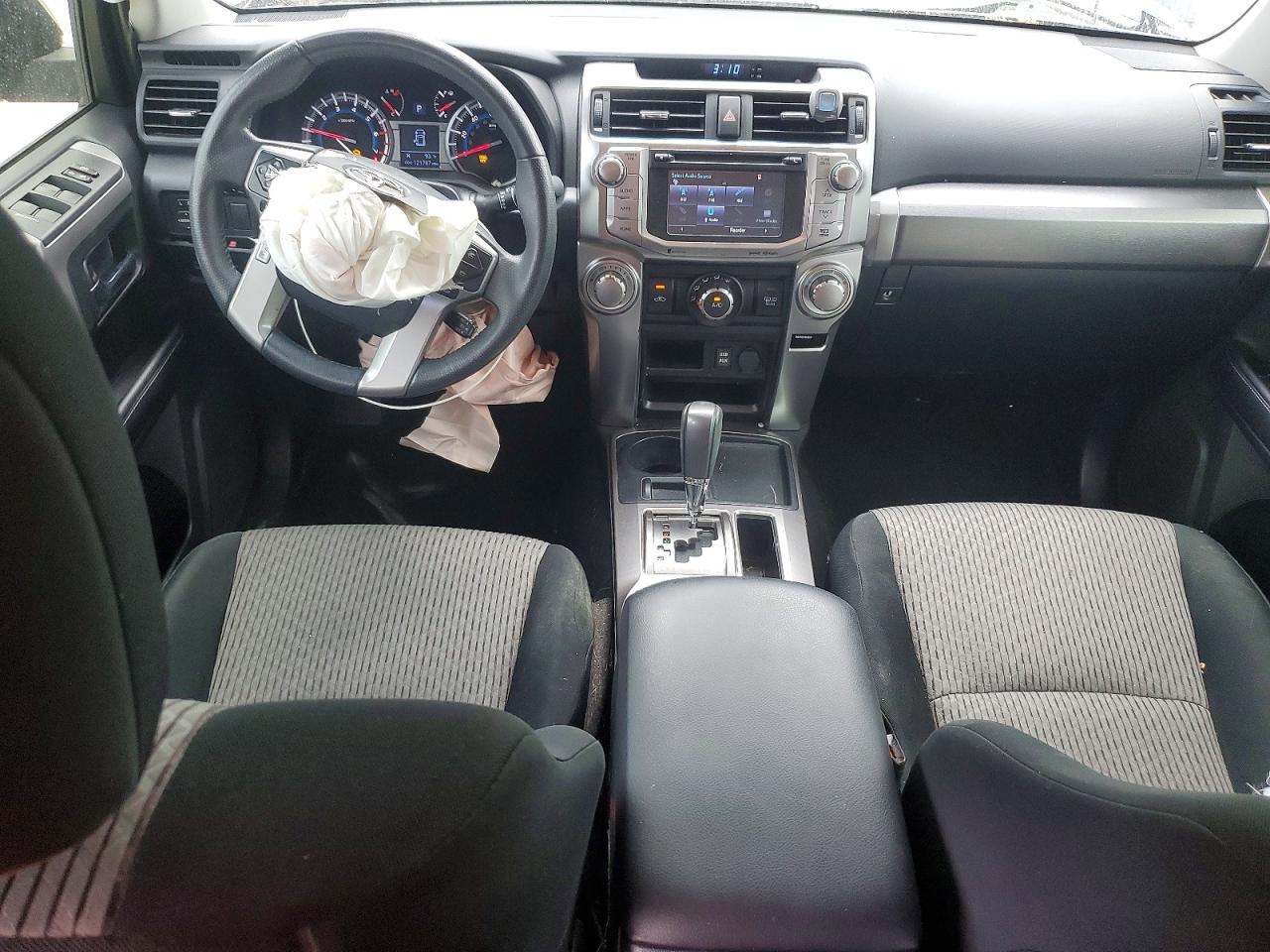 TOYOTA 4RUNNER 2018 — 9
