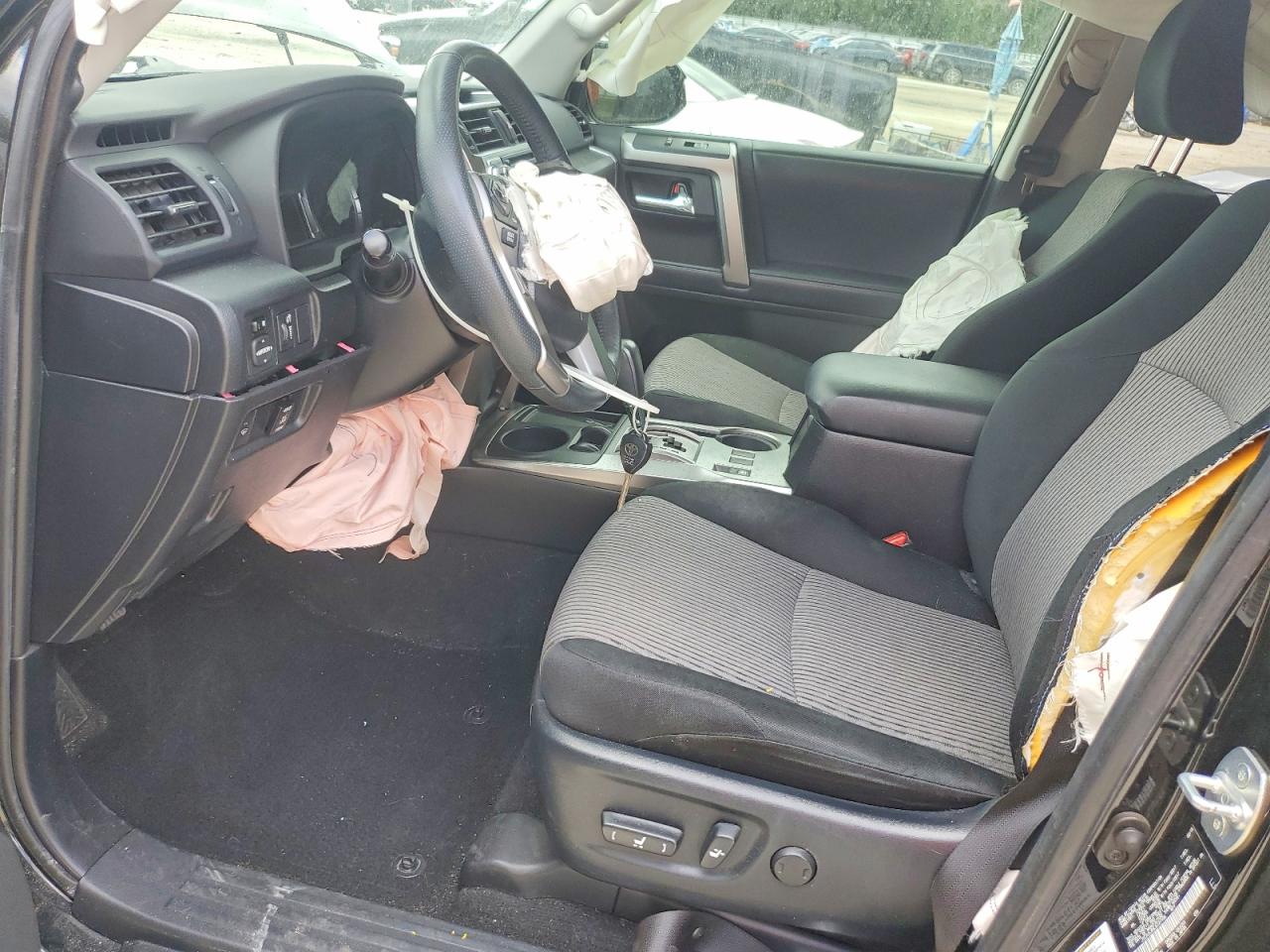 TOYOTA 4RUNNER 2018 — 8
