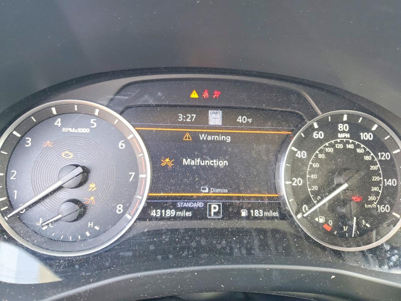INFINITI QX50 2021 — 10