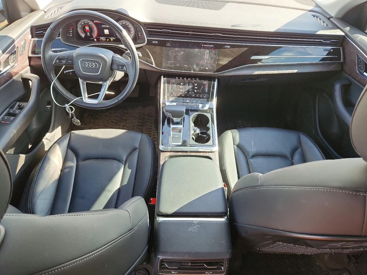 AUDI Q8 2019 — 9