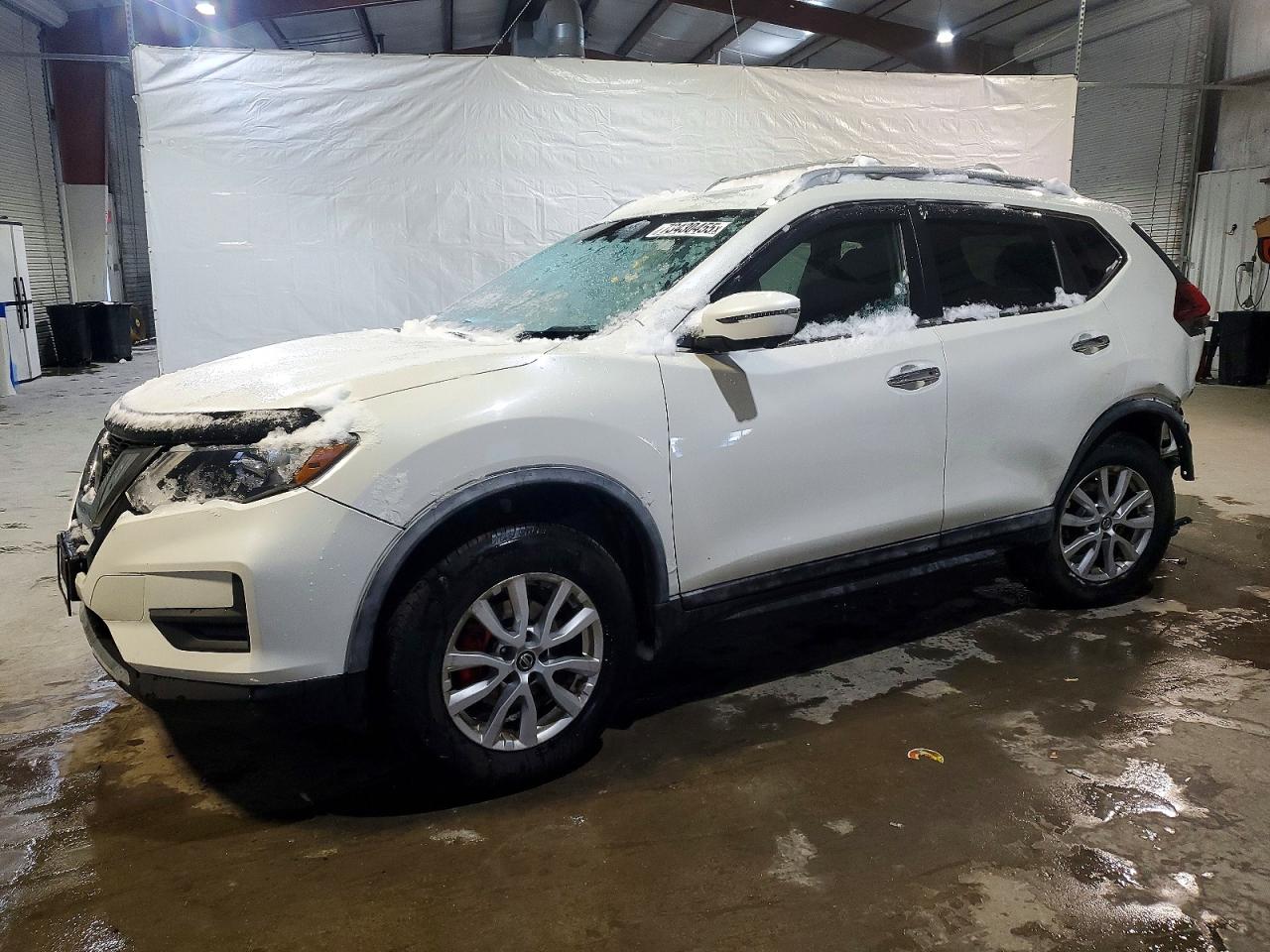 2018 NISSAN ROGUE S